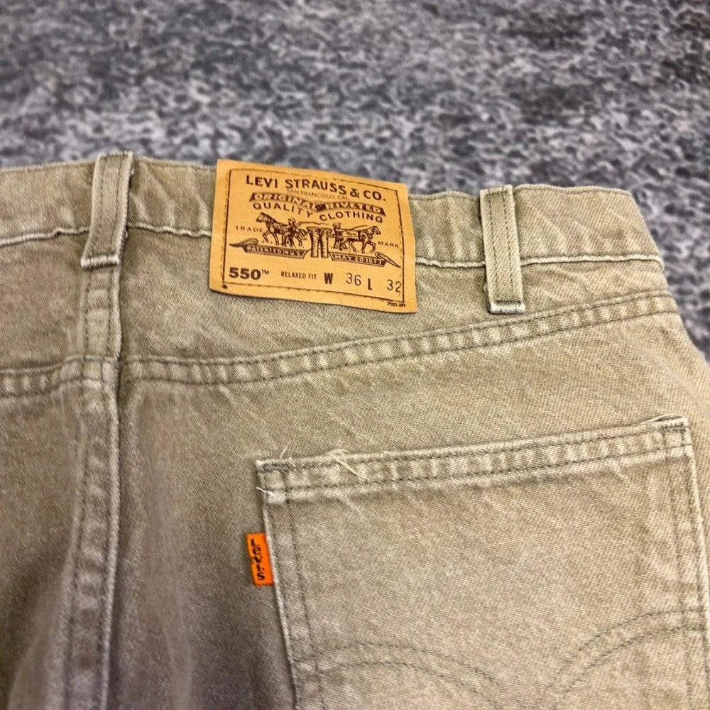 VTG Levi's 550 Orange Tab Jeans Relaxed Fit Mens 34x32 Tan 90s Made In USA